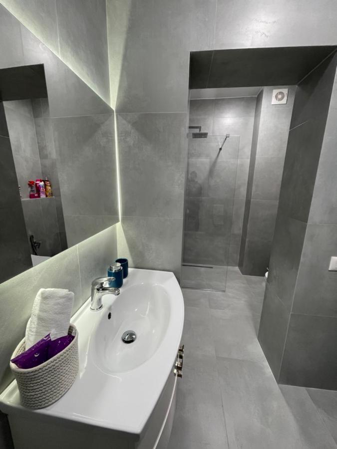 Lovely Apartment Tiran Dış mekan fotoğraf