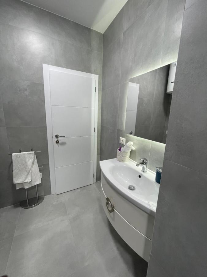 Lovely Apartment Tiran Dış mekan fotoğraf